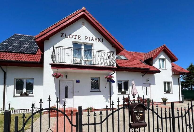 펜션 Złote Piaski
