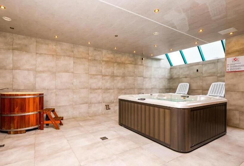 리조트 Centralny Ośrodek Sportu Wałcz