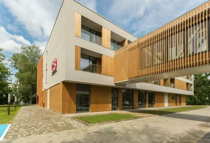 Lomakeskus Centralny Ośrodek Sportu   Giżycko