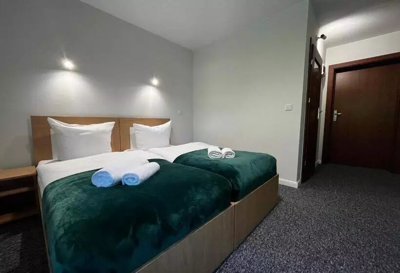 West Cadillac Solina