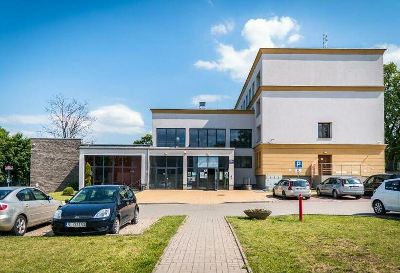 Hostel Dom Studenta Ansã…â