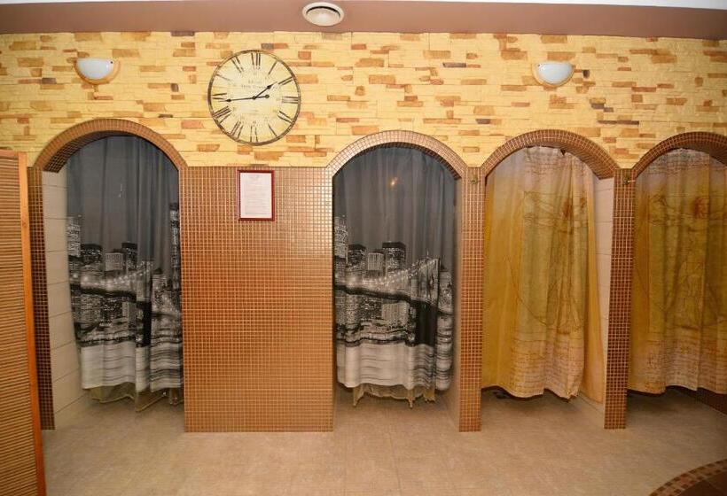 호스텔 Sala Bankietowa I Pokoje Gościnne