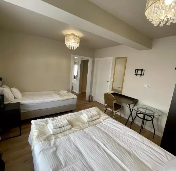 Retkeilymaja Zajazd Arkadia