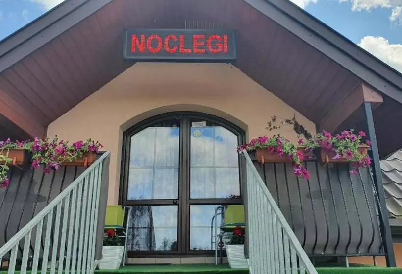 Retkeilymaja Zajazd Orchidea   Hotel 24h