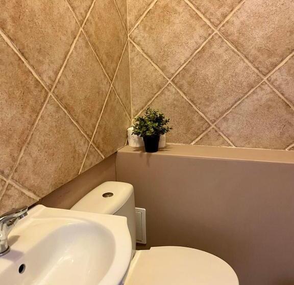 Backpack Apart Rooms