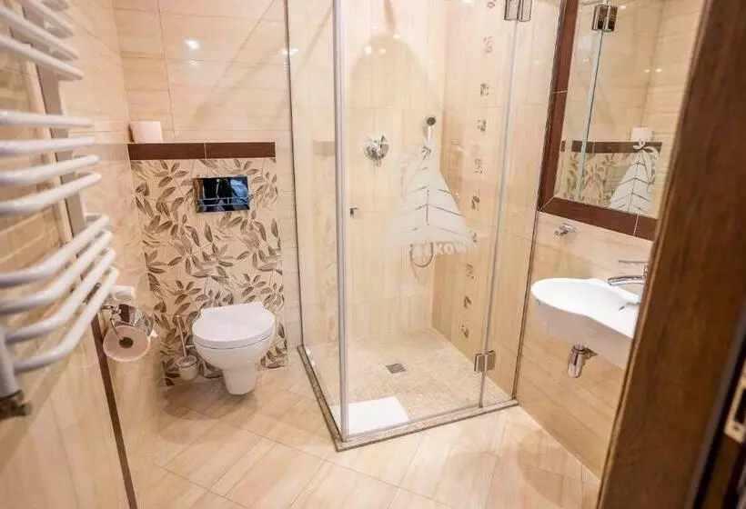 Aamiaismajoitus (B&B) Osada Koszałkowo Wieżyca