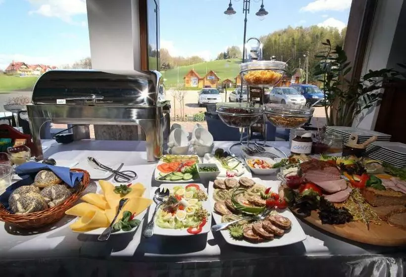 Aamiaismajoitus (B&B) Osada Koszałkowo Wieżyca