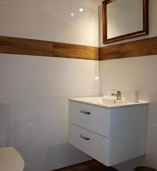 Aamiaismajoitus (B&B) Swojski Gościniec