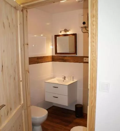 Aamiaismajoitus (B&B) Swojski Gościniec