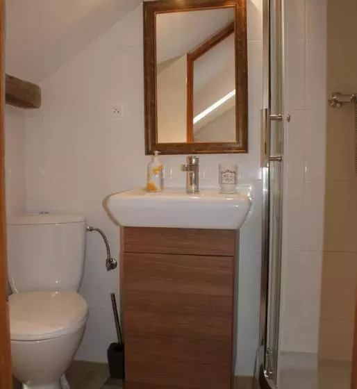 Aamiaismajoitus (B&B) Swojski Gościniec