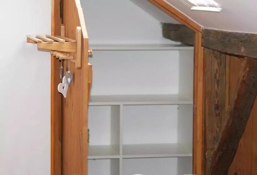 Aamiaismajoitus (B&B) Swojski Gościniec