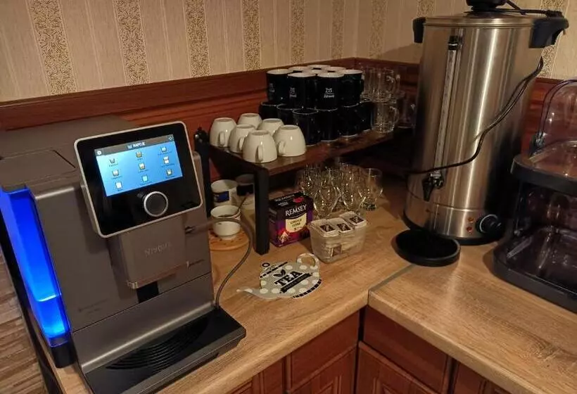 ベッドアンドブレックファースト Udany Noclegi Obok Gondoli