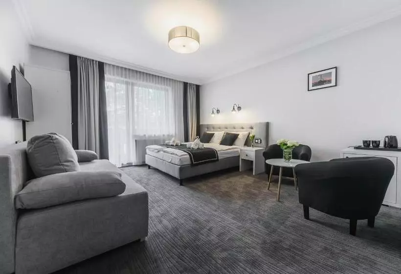 تختخواب و صبحانه Willa Feria