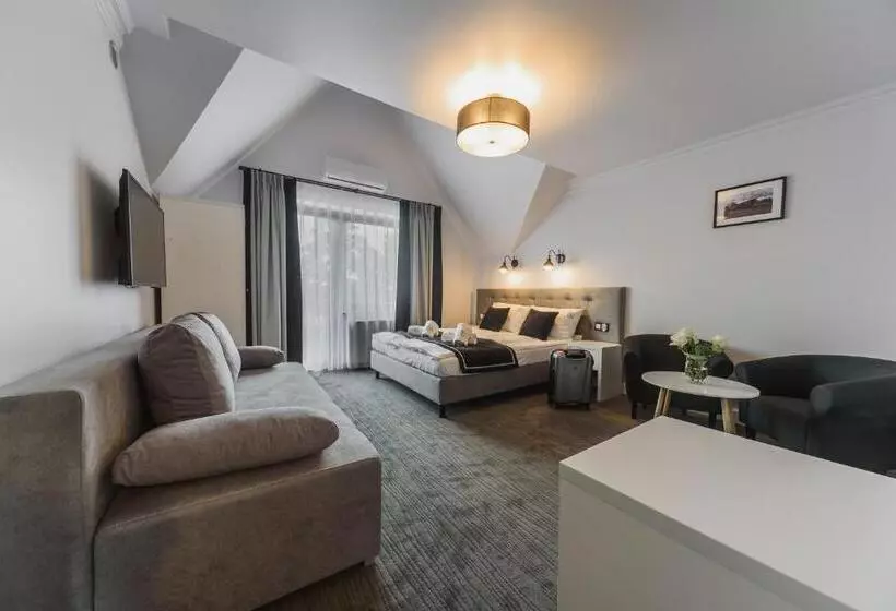 تختخواب و صبحانه Willa Feria