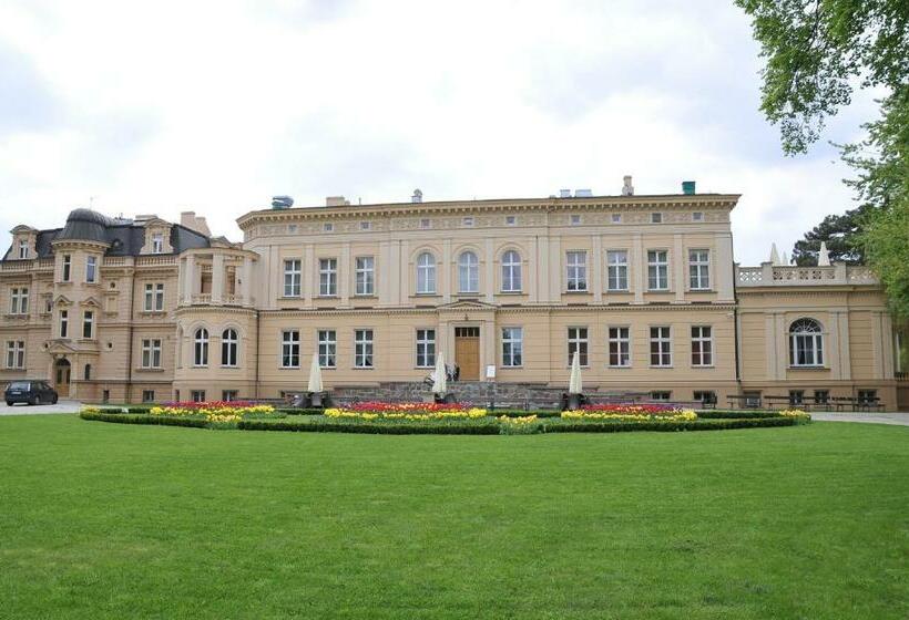 צימר Zespół Pałacowo Parkowy W Ostromecku