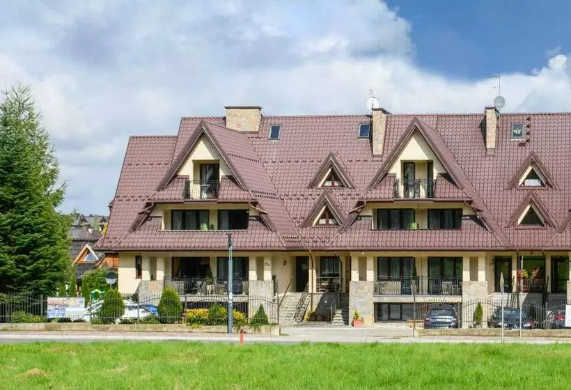 Aamiaismajoitus (B&B) Villa Broniewskiego