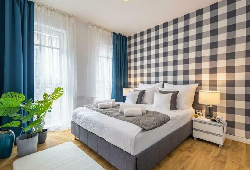 Deluxe Apartments By The Railway Station Wroclaw