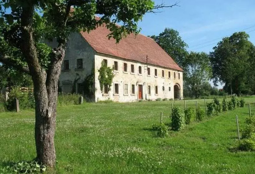ホテル Agroturystyka Dom Pod Sową