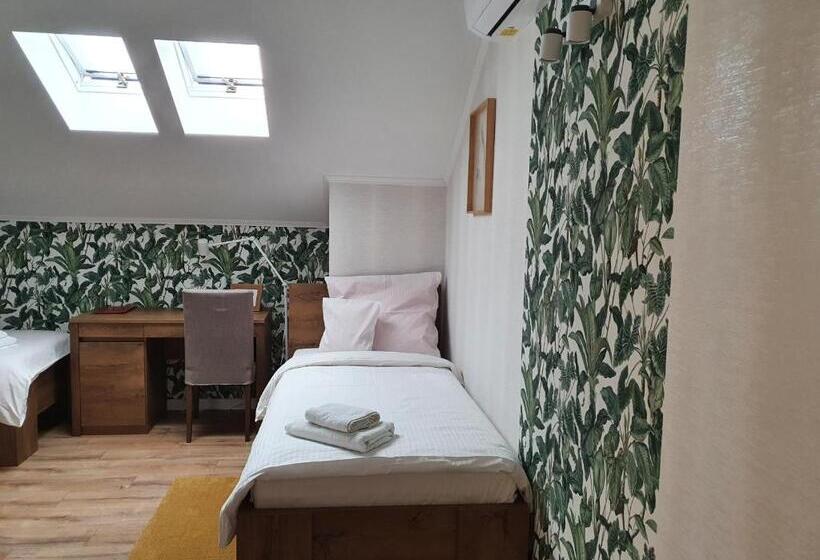 בית מלון כפרי Gościniec Kuklówka