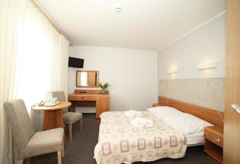 Отель I Restauracja Abis