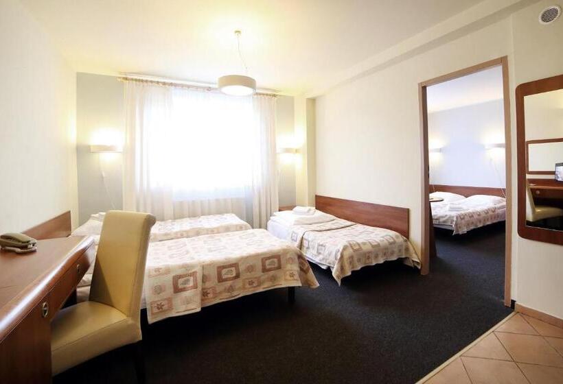 Отель I Restauracja Abis