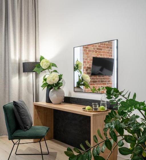 בית מלון כפרי Jazz Market Square Wroclaw