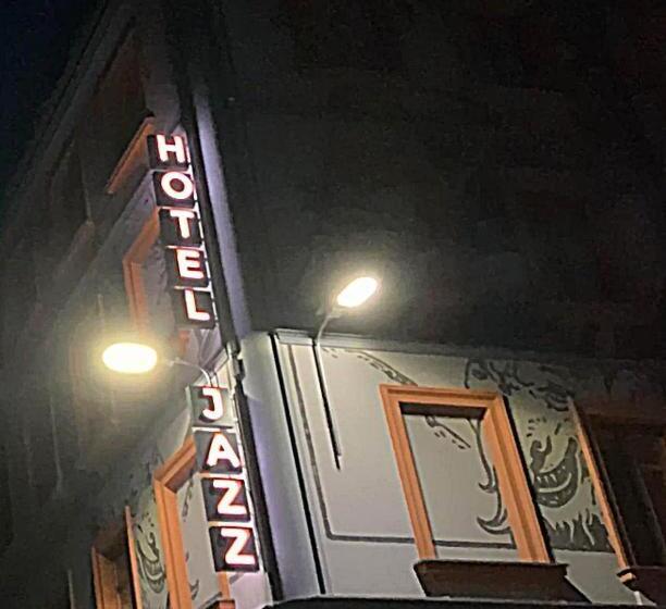 בית מלון כפרי Jazz Market Square Wroclaw