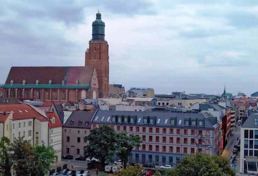 בית מלון כפרי Jazz Market Square Wroclaw