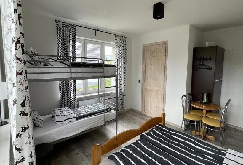 فندق U Lawendowej Wiedźmy