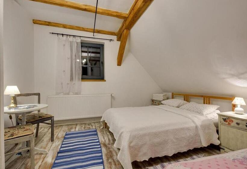 فندق U Lawendowej Wiedźmy