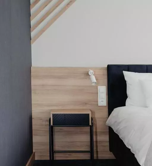 Molto Bene Hotel & Restaurant