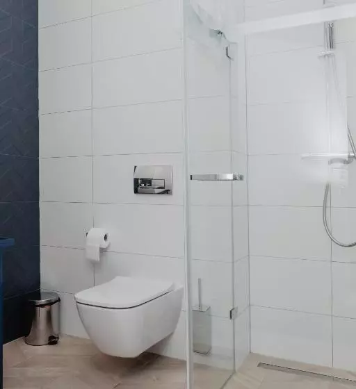 Molto Bene Hotel & Restaurant