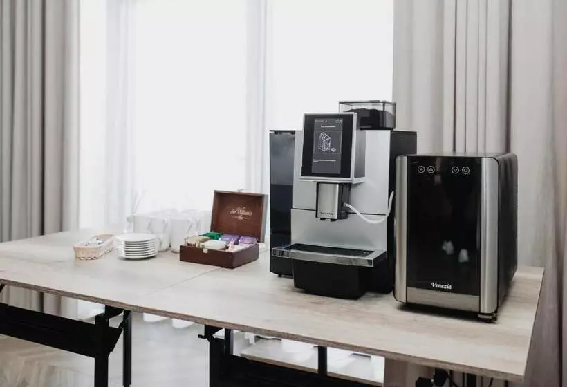 Molto Bene Hotel & Restaurant