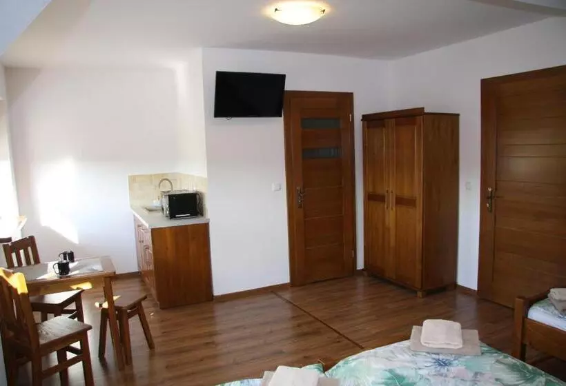 Majatalo Miętusia Przystań   Wynajem Pokoi