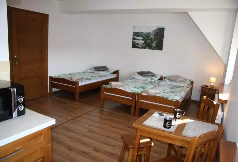 Majatalo Miętusia Przystań   Wynajem Pokoi