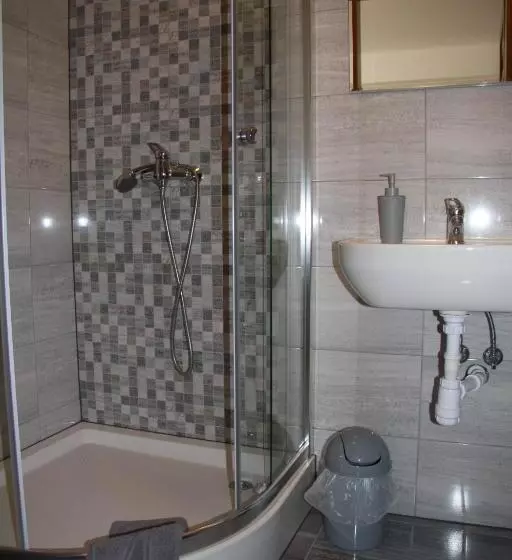 Majatalo Miętusia Przystań   Wynajem Pokoi