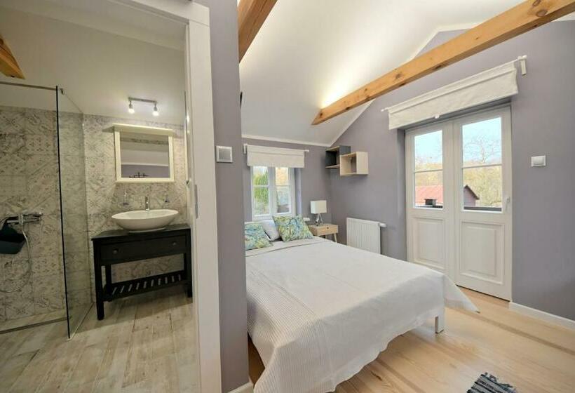 ペンション Willa Lucyna