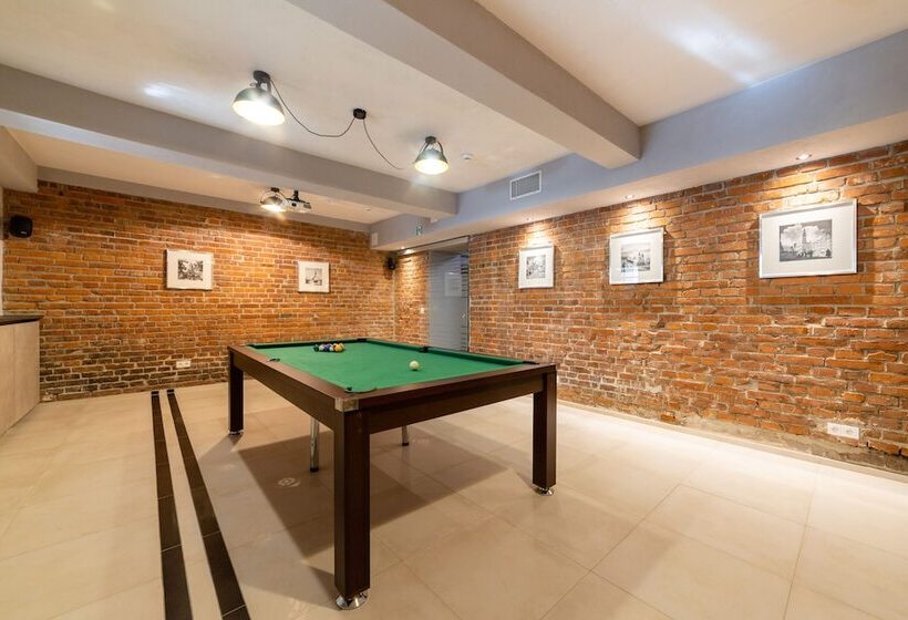 Portal House Apartments