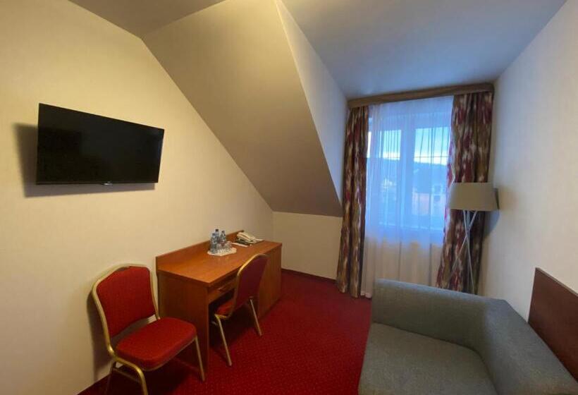 Resort Ow Lukas   Anna