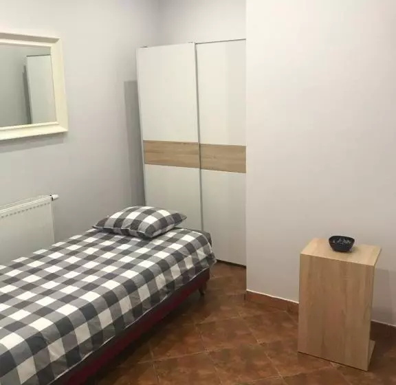 Retkeilymaja Piwnica