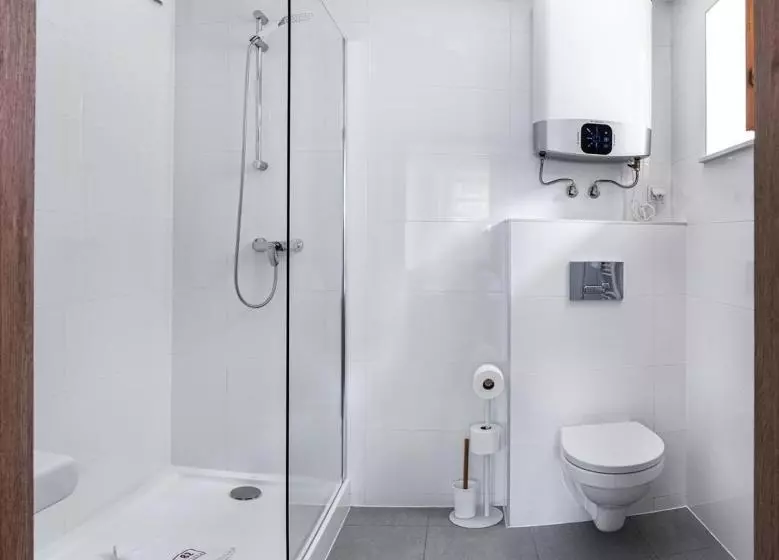 ベッドアンドブレックファースト Apartamenty, Boutique Rooms Villa 82, Parking