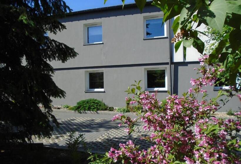 민박 Villa Art Korab