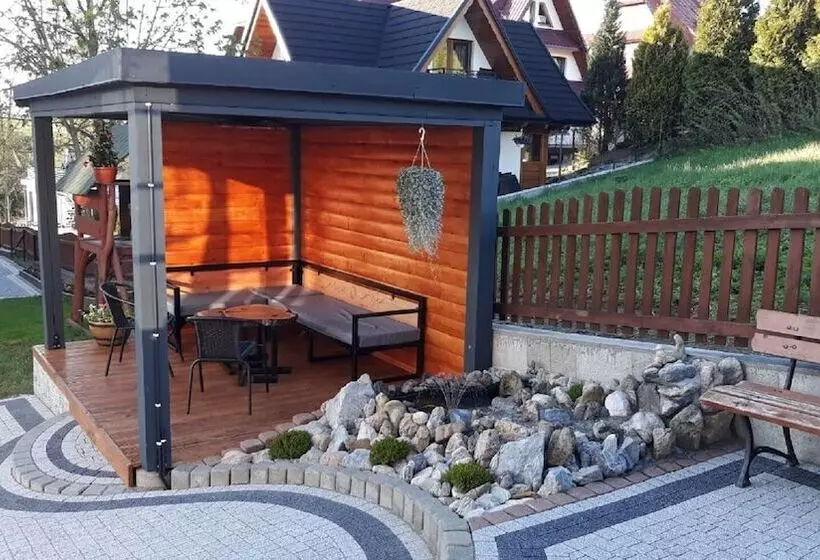 Aamiaismajoitus (B&B) Willa Dziubas Z Jacuzzi & Sauną