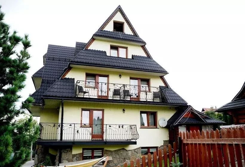 Aamiaismajoitus (B&B) Willa Dziubas Z Jacuzzi & Sauną