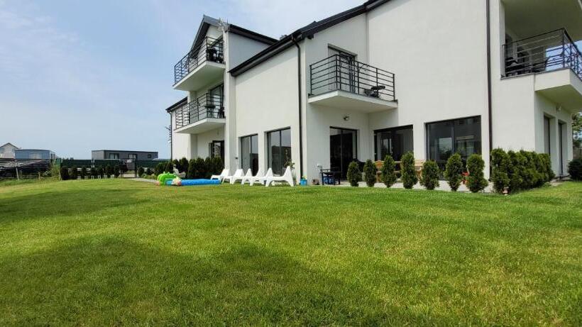 مبيت وإفطار Willa Kardamon