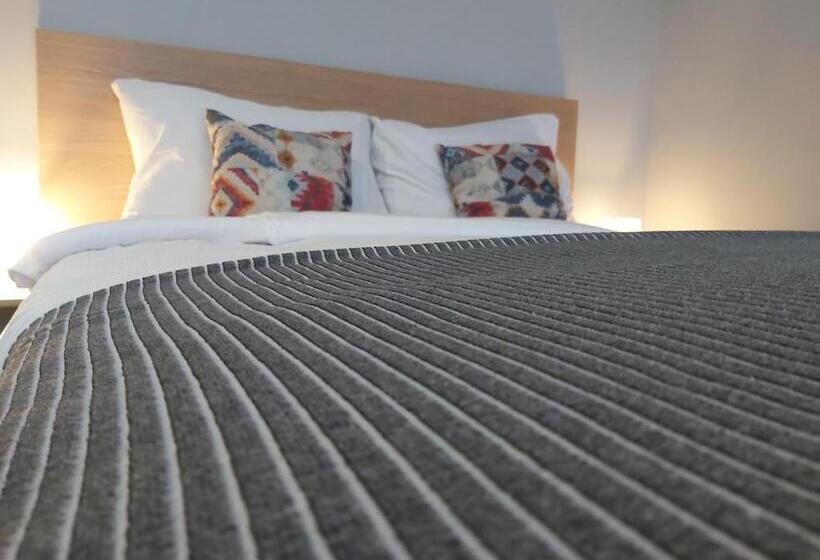 مبيت وإفطار Willa Kardamon