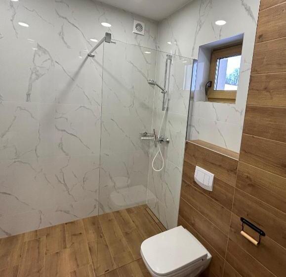 تختخواب و صبحانه Willa Malinka Wiså‚a