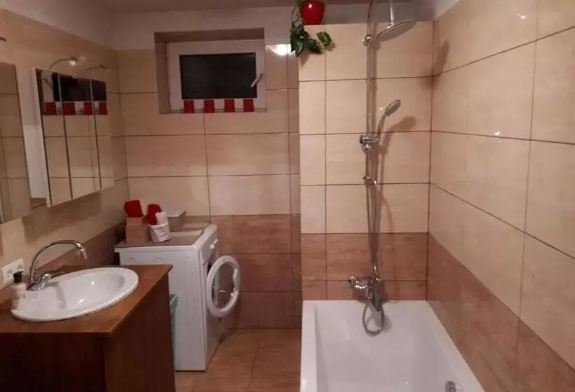 Hotelli Agroturystyka Jagap Oaza Spokoju