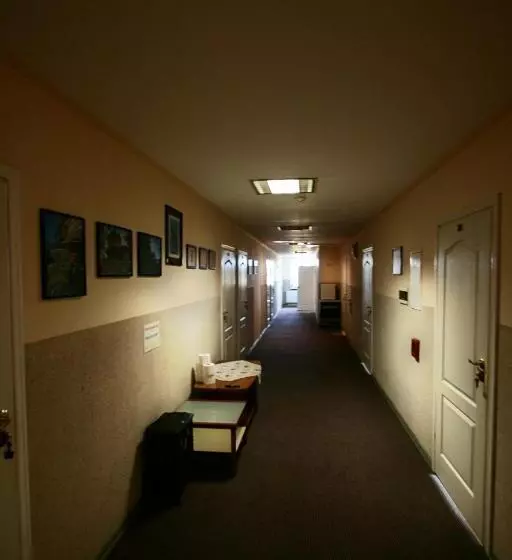 ホテル Aleksandrówka Restauracja I Noclegi