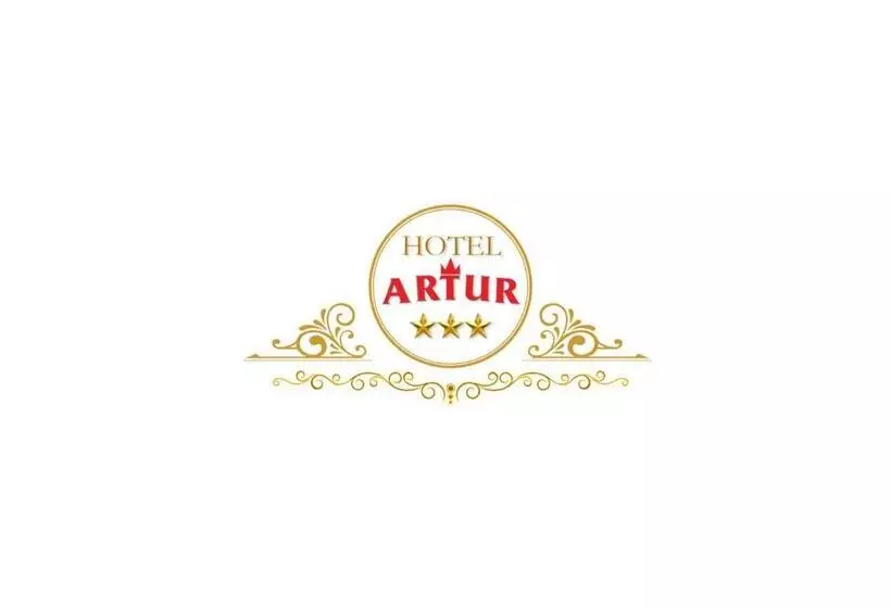 هتل Artur